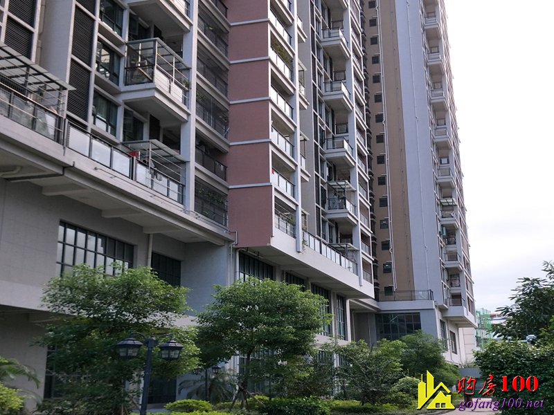 沙井地鐵口附近【沙井花園】大型6棟花園小區(qū)